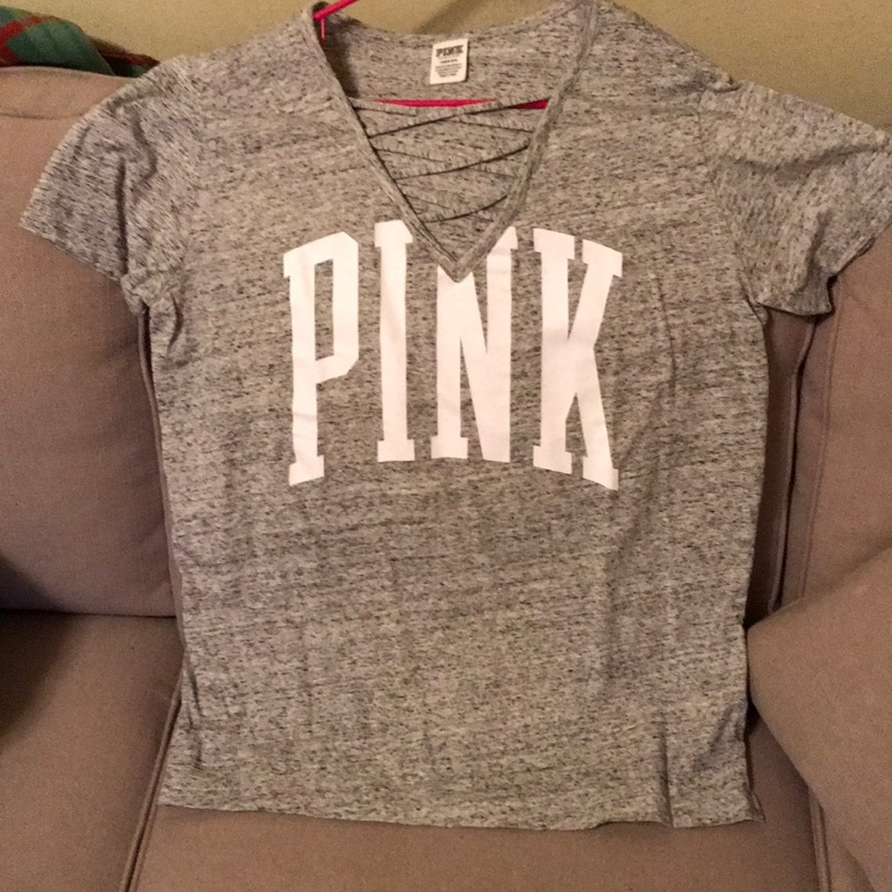 Cute gray and white Pink top.